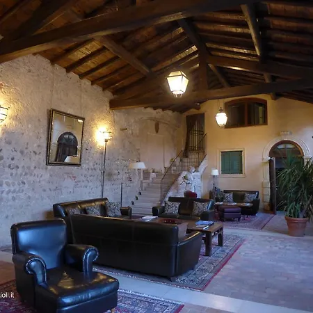 Tresor Luxury Suites *