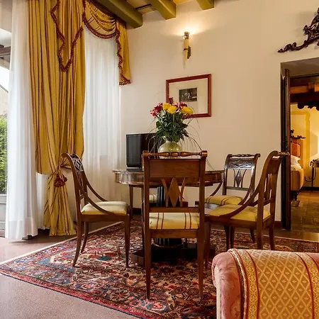 Maison d'hôtes Tresor Luxury Suites